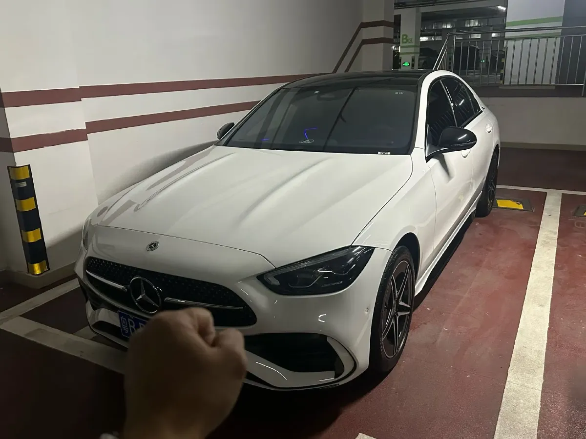 2023 Mercedes-Benz C Class 1.5T 204HP L4 9AT,autocango,china used car exporter,china ev exporter,chinese used car exporter,chinese used ev exporter