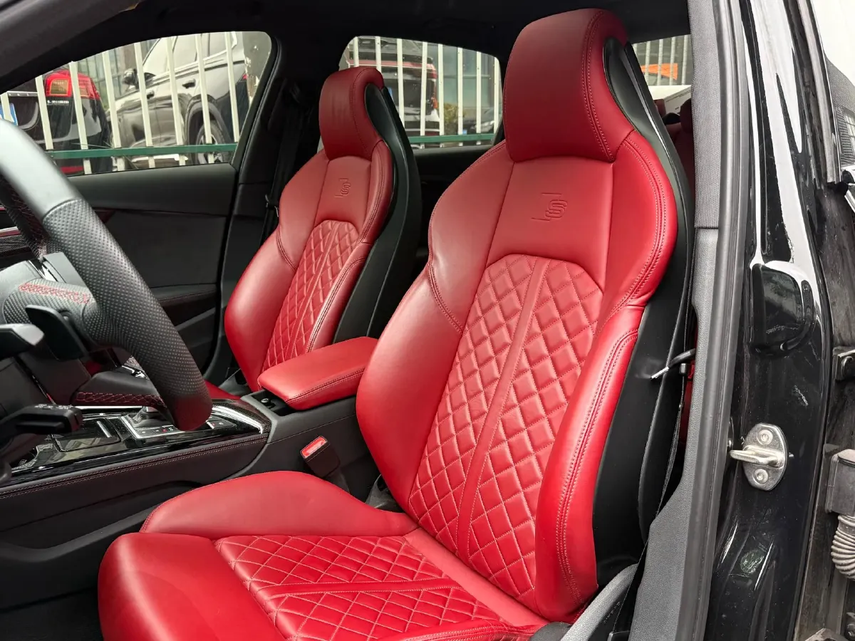 2023 Audi S4 3.0T 354HP V6 8AT,autocango,china used car exporter,china ev exporter,chinese used car exporter,chinese used ev exporter