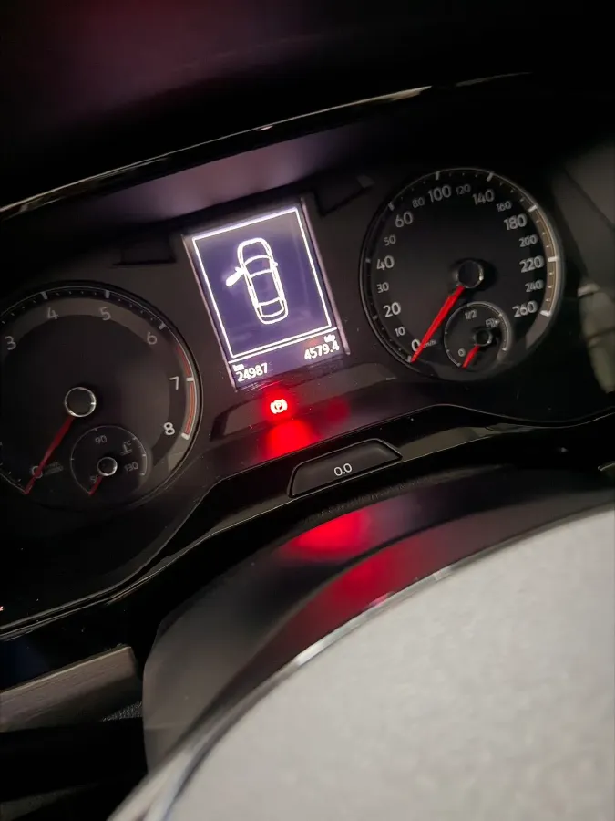 2019 Bestune T77 1.2T 143HP L4 7DCT,autocango,china used car exporter,china ev exporter,chinese used car exporter,chinese used ev exporter