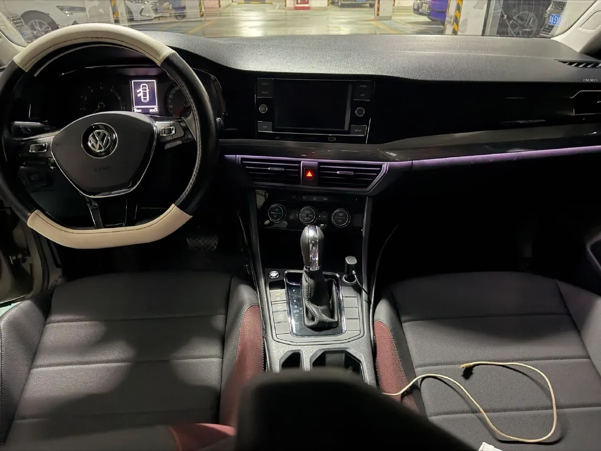 2019 Bestune T77 1.2T 143HP L4 7DCT,autocango,china used car exporter,china ev exporter,chinese used car exporter,chinese used ev exporter