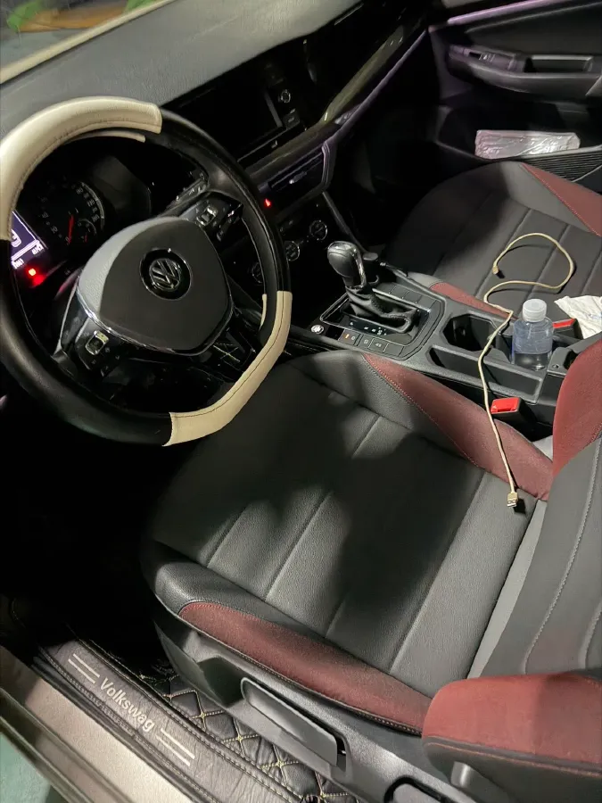 2019 Bestune T77 1.2T 143HP L4 7DCT,autocango,china used car exporter,china ev exporter,chinese used car exporter,chinese used ev exporter