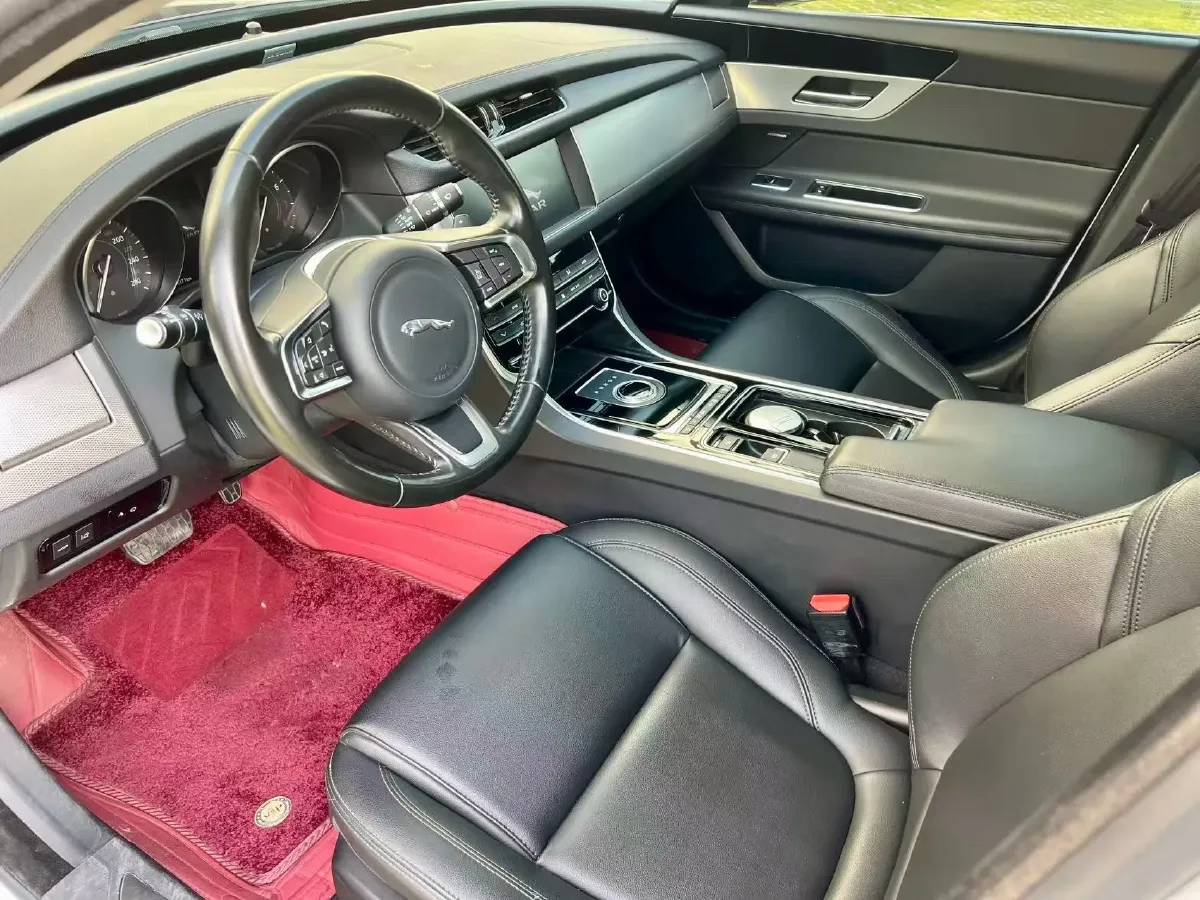 2019 HongQi HS7 3.0T 337HP V6 8AT,autocango,china used car exporter,china ev exporter,chinese used car exporter,chinese used ev exporter