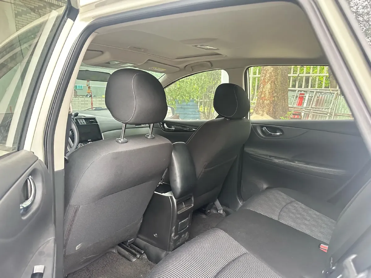 2020 Nissan Tiida 1.6L 126HP L4 CVT,autocango,china used car exporter,china ev exporter,chinese used car exporter,chinese used ev exporter