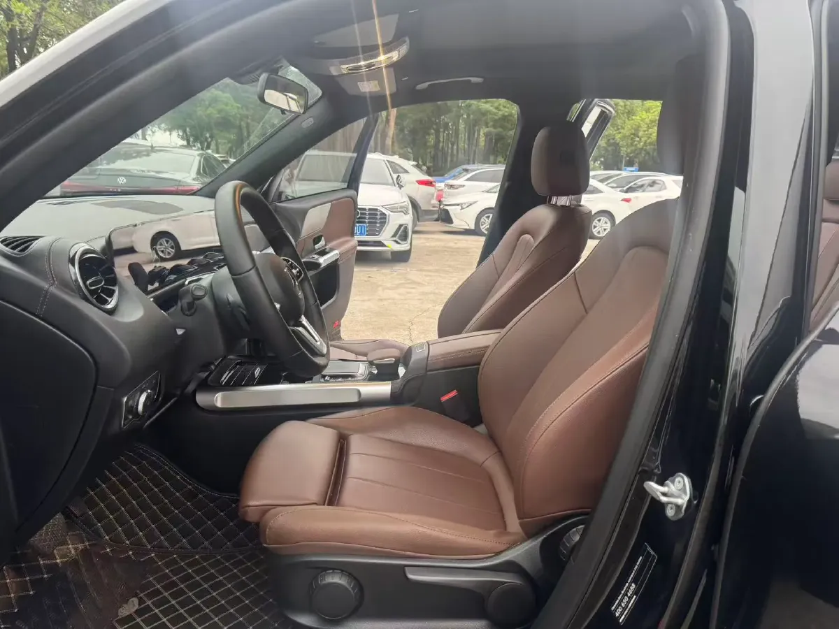 2022 Mercedes-Benz GLB Class 1.3T 163HP L4 7DCT,autocango,china used car exporter,china ev exporter,chinese used car exporter,chinese used ev exporter