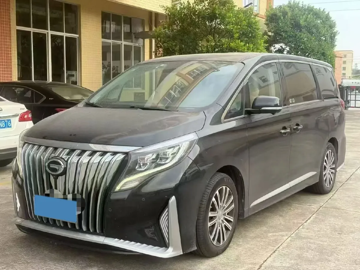 2021 GAC Trumpchi M8 2.0T 252HP L4 8AT,autocango,china used car exporter,china ev exporter,chinese used car exporter,chinese used ev exporter