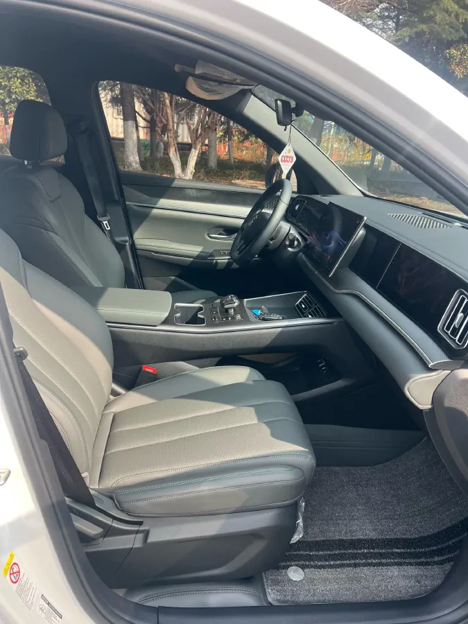 2025 BYD Song Pro 1.5L 101HP L4 E-CVT PHEV 12.9KWH,autocango,china used car exporter,china ev exporter,chinese used car exporter,chinese used ev exporter