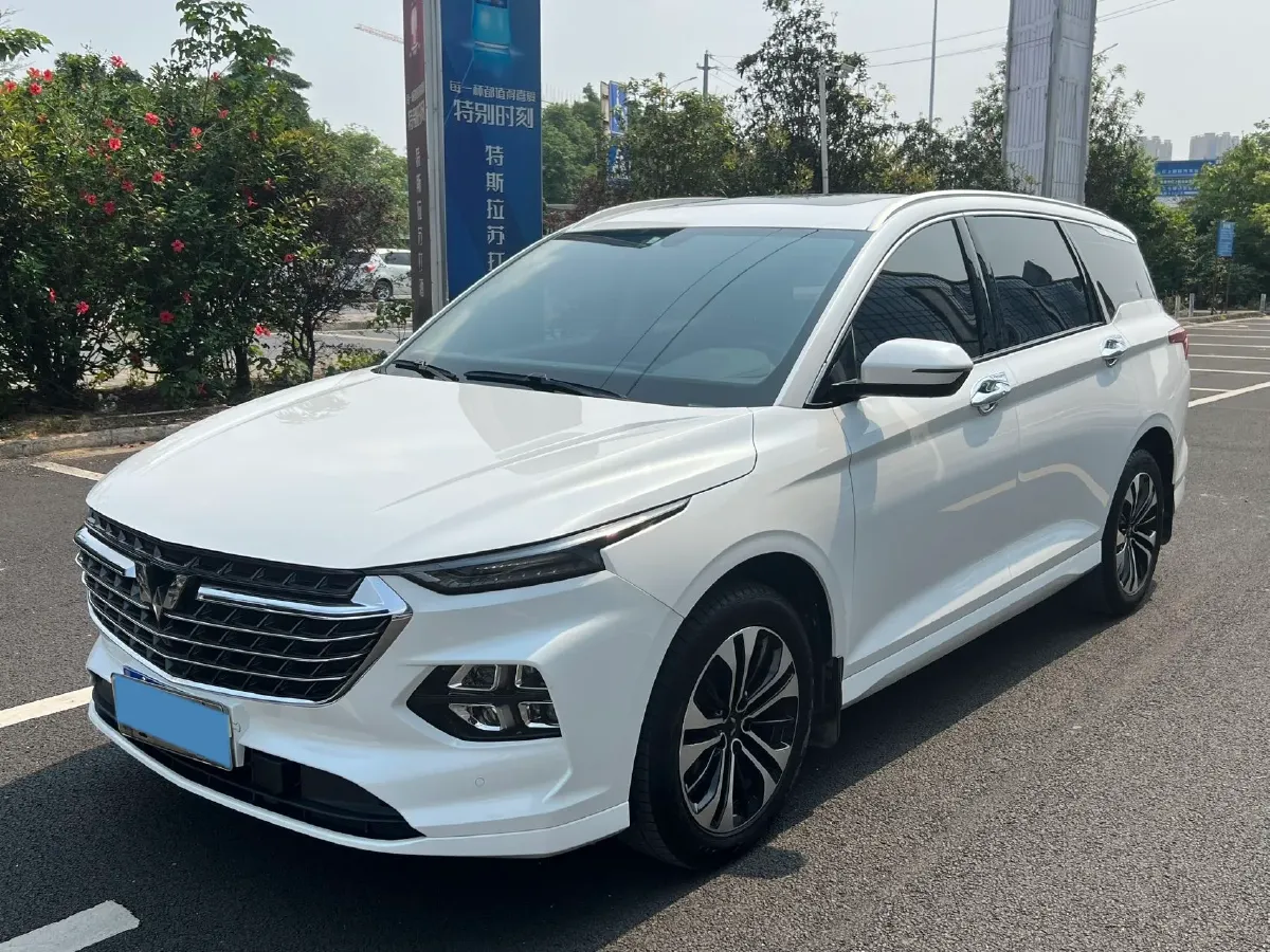 2020 WuLing KaiJie 1.5T 147HP L4 CVT,autocango,china used car exporter,china ev exporter,chinese used car exporter,chinese used ev exporter