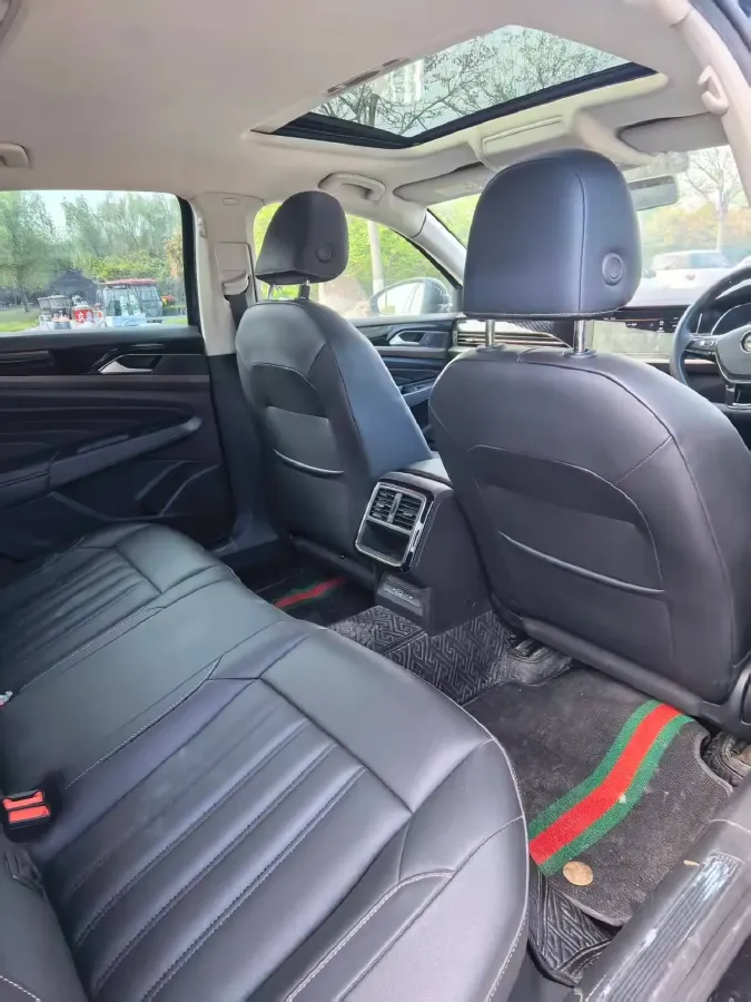 2020 Volkswagen Passat 1.4T 150HP L4 7DCT,autocango,china used car exporter,china ev exporter,chinese used car exporter,chinese used ev exporter