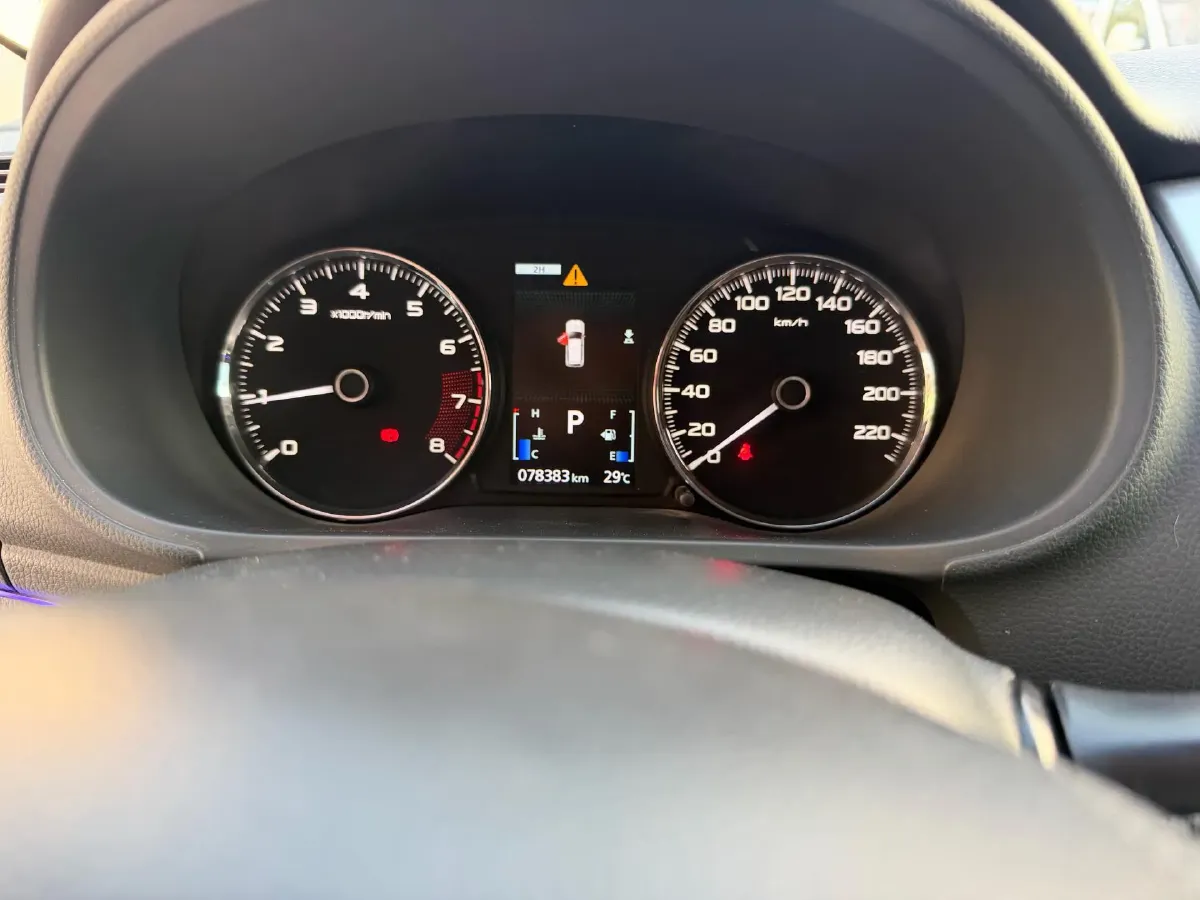 2020 Mitsubishi Pajero 3.0L 209HP V6 8AT,autocango,china used car exporter,china ev exporter,chinese used car exporter,chinese used ev exporter