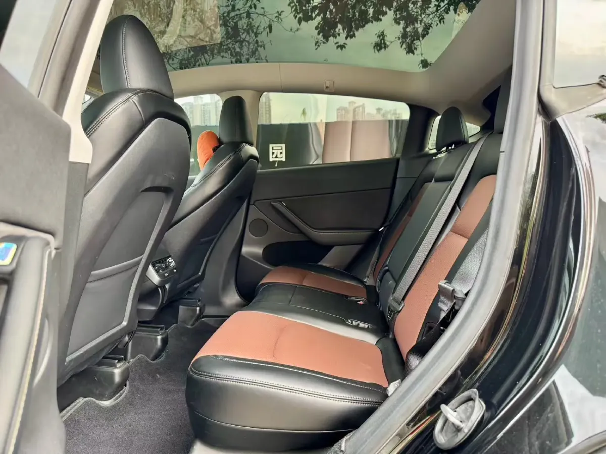 2022 Tesla Model Y BEV 60KWH,autocango,china used car exporter,china ev exporter,chinese used car exporter,chinese used ev exporter