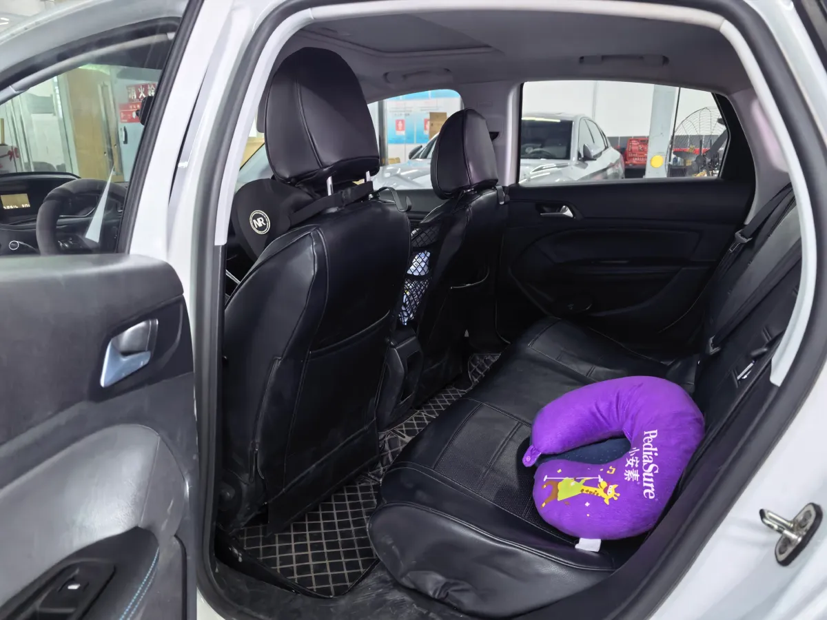 2018 Peugeot 308 1.6L 117HP L4 6AT,autocango,china used car exporter,china ev exporter,chinese used car exporter,chinese used ev exporter