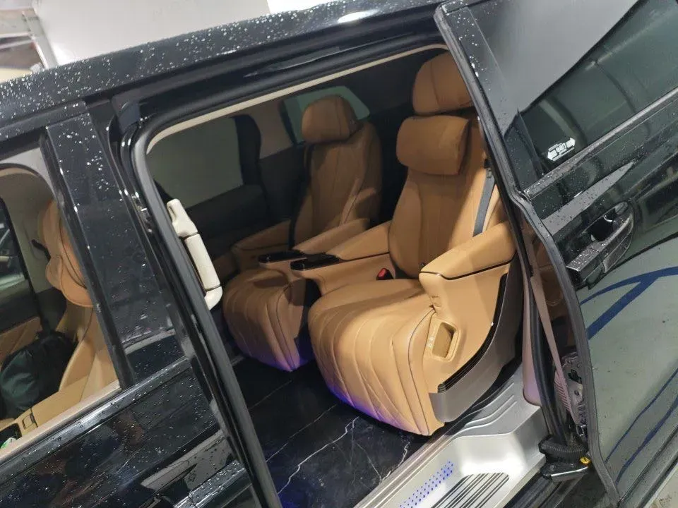 2022 HongQi HS7 3.0T 337HP V6 8AT,autocango,china used car exporter,china ev exporter,chinese used car exporter,chinese used ev exporter