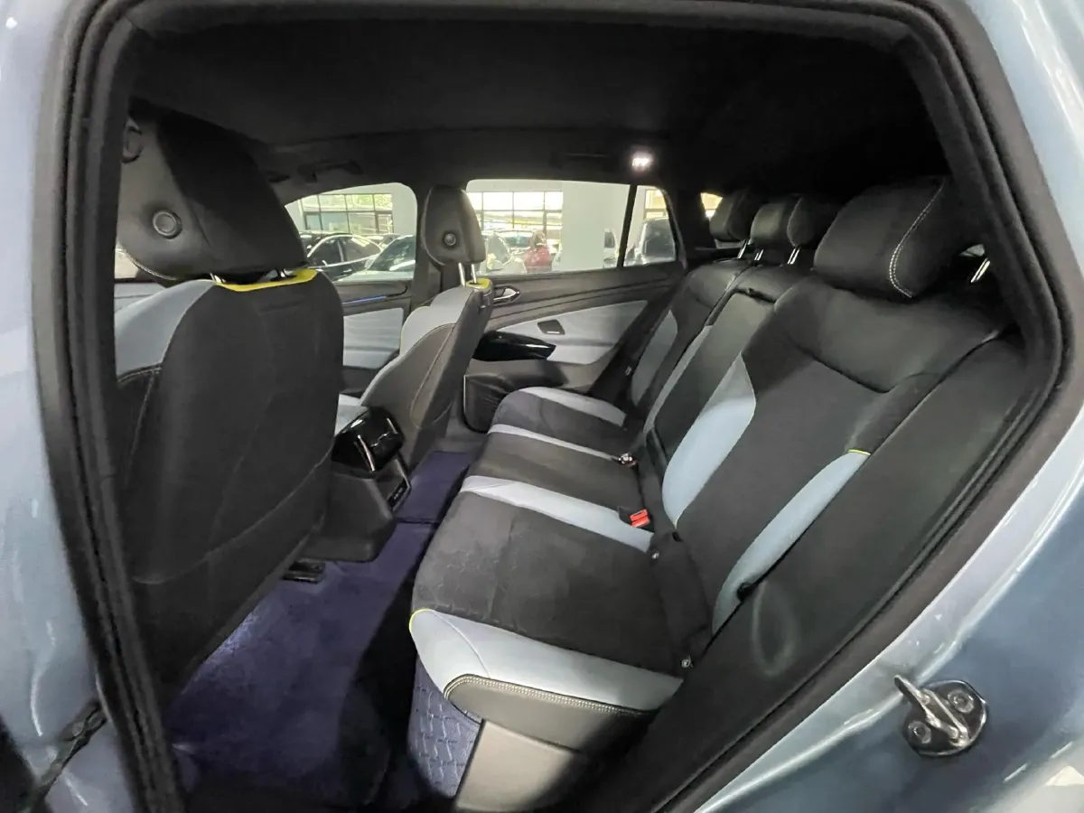 2022 Volkswagen ID.4 X BEV 83.4KWH,autocango,china used car exporter,china ev exporter,chinese used car exporter,chinese used ev exporter