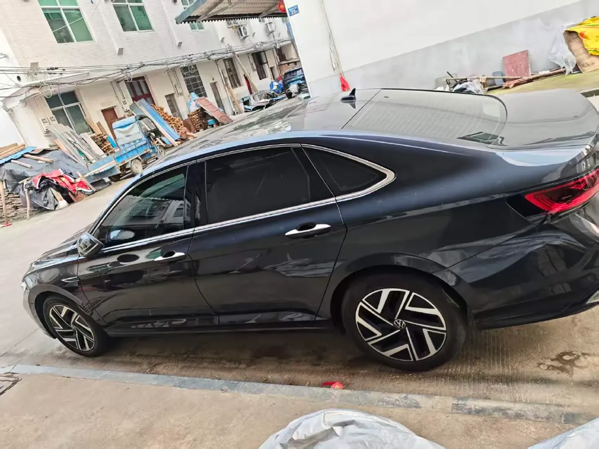 2024 Volkswagen Sagitar 1.5T 160HP L4 7DCT,autocango,china used car exporter,china ev exporter,chinese used car exporter,chinese used ev exporter