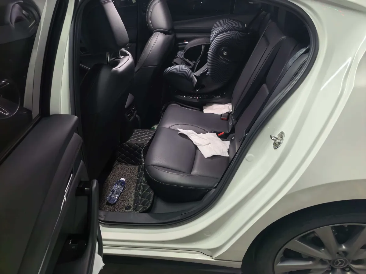 2021 Mazda 3 Axela 2.0L 158HP L4 6AT,autocango,china used car exporter,china ev exporter,chinese used car exporter,chinese used ev exporter