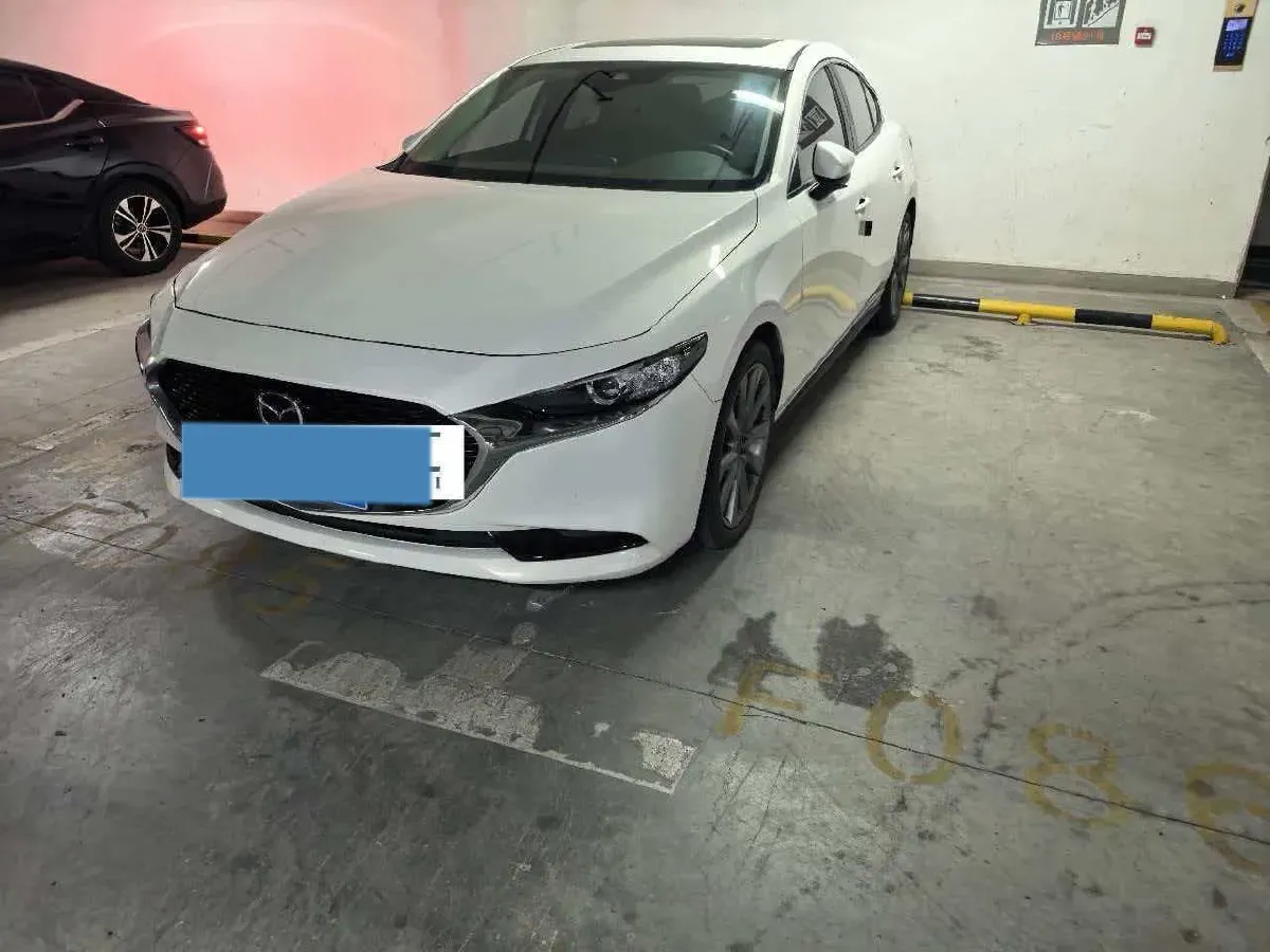 2021 Mazda 3 Axela 2.0L 158HP L4 6AT,autocango,china used car exporter,china ev exporter,chinese used car exporter,chinese used ev exporter