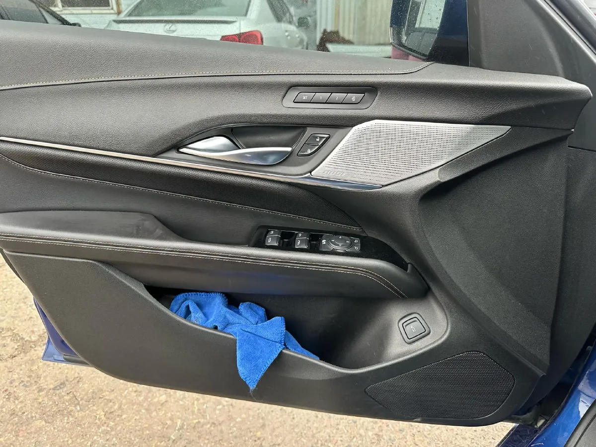 2021 Cadillac CT4 2.0T 237HP L4 8AT,autocango,china used car exporter,china ev exporter,chinese used car exporter,chinese used ev exporter