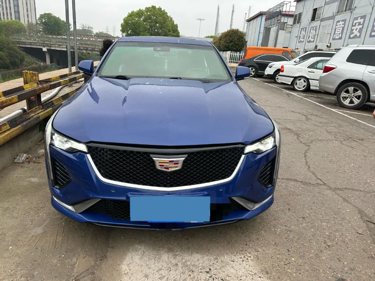 2021 Cadillac CT4 2.0T 237HP L4 8AT,autocango,china used car exporter,china ev exporter,chinese used car exporter,chinese used ev exporter