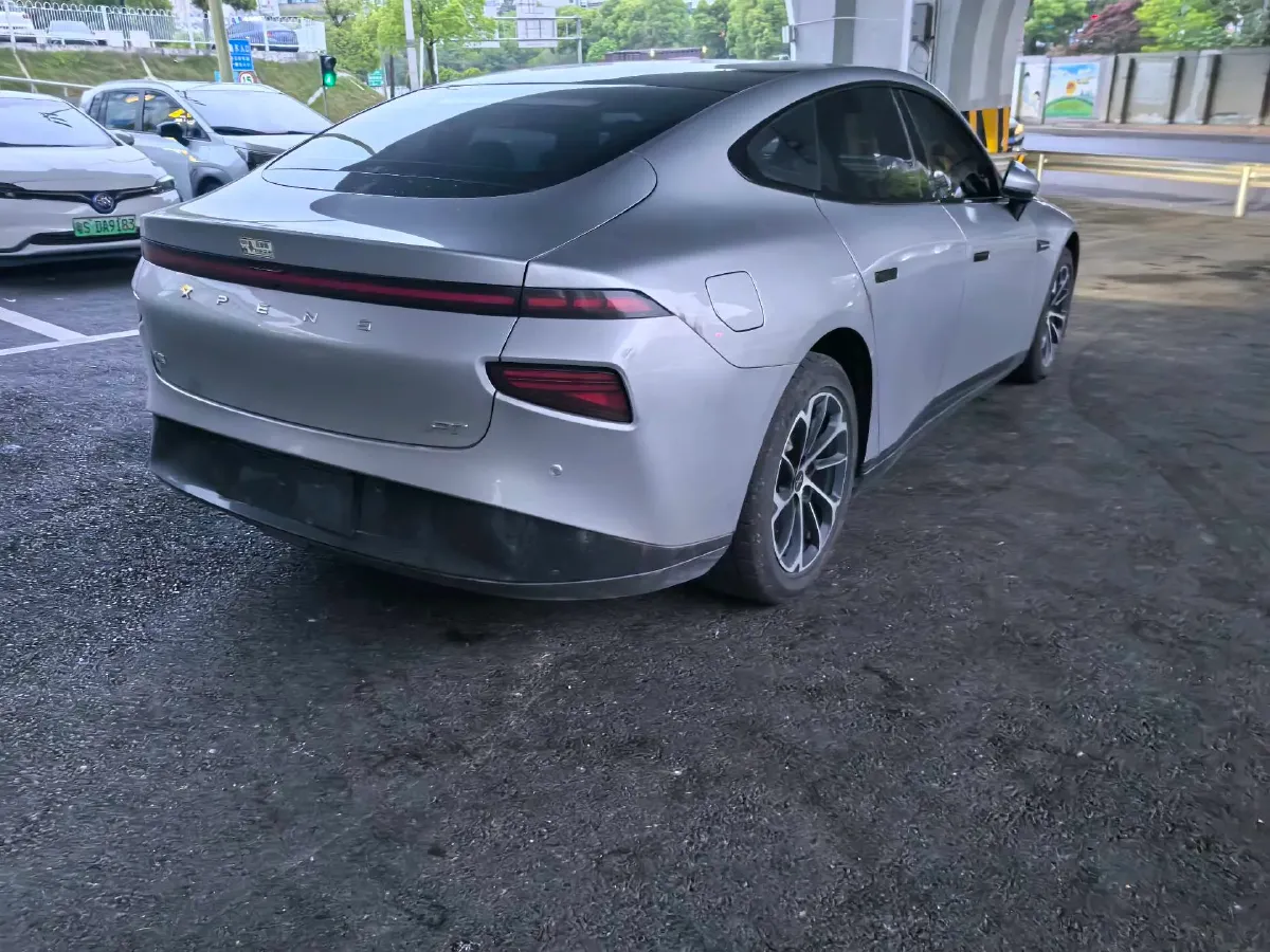 2022 DongFeng Forthing M7 2.0T 224HP L4 8AT,autocango,china used car exporter,china ev exporter,chinese used car exporter,chinese used ev exporter