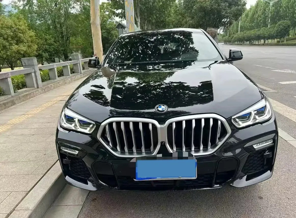 2021 BMW X6 3.0T 340HP L6 8AT,autocango,china used car exporter,china ev exporter,chinese used car exporter,chinese used ev exporter