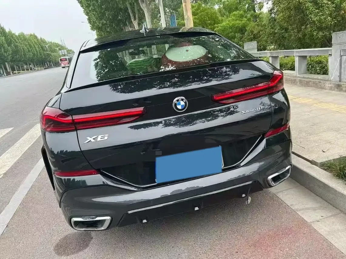 2021 BMW X6 3.0T 340HP L6 8AT,autocango,china used car exporter,china ev exporter,chinese used car exporter,chinese used ev exporter