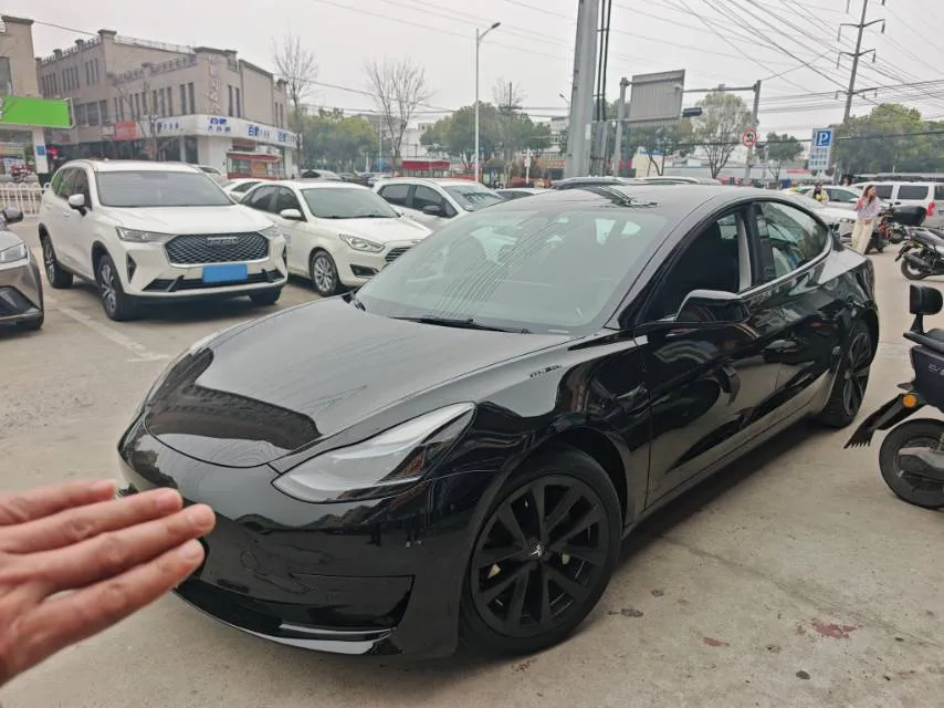 2022 Tesla Model 3 BEV 60KWH