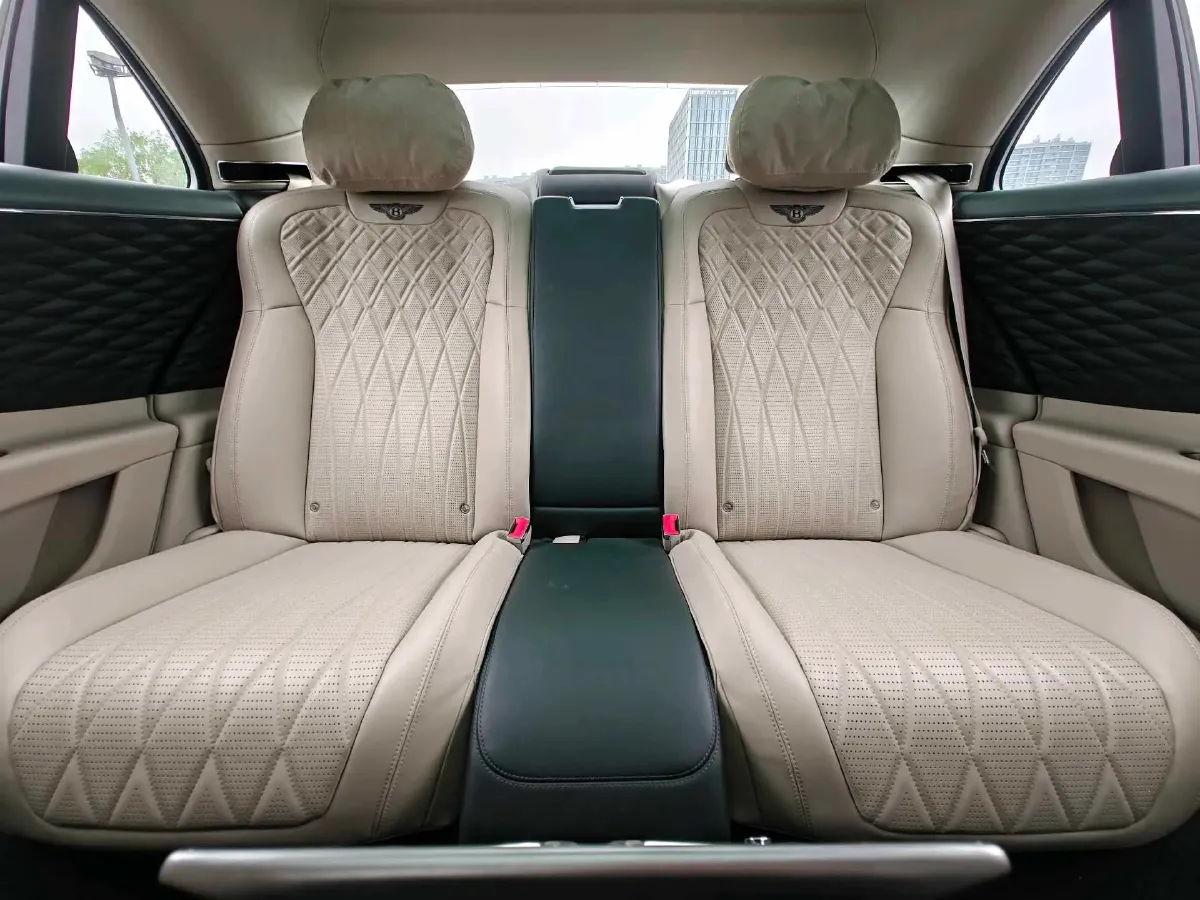 2021 Bentley Flying Spur 4.0T 550HP V8 8DCT,autocango,china used car exporter,china ev exporter,chinese used car exporter,chinese used ev exporter