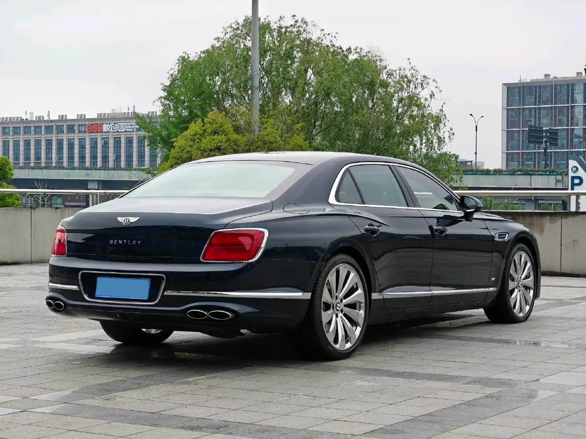 2021 Bentley Flying Spur 4.0T 550HP V8 8DCT,autocango,china used car exporter,china ev exporter,chinese used car exporter,chinese used ev exporter