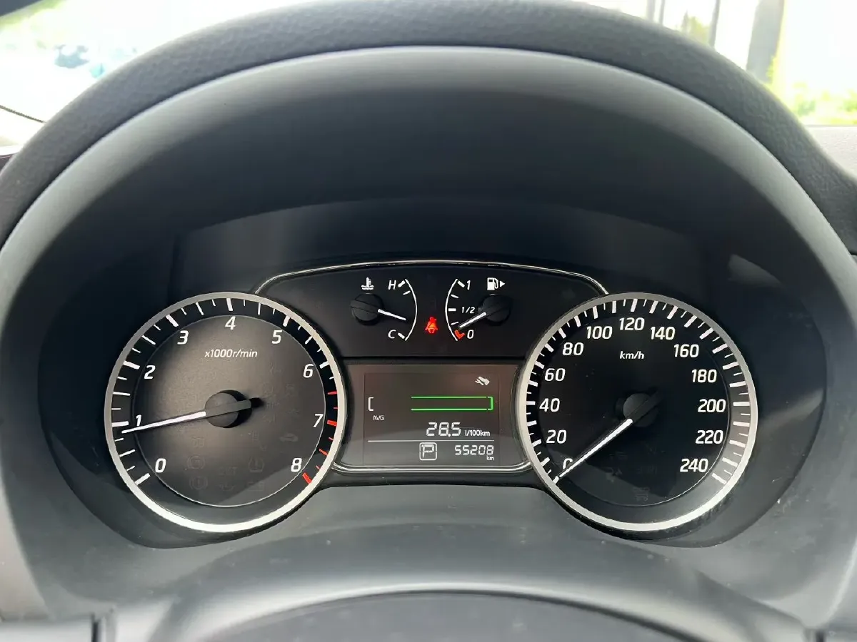 2021 Nissan Sylphy 1.6L 122HP L4 CVT,autocango,china used car exporter,china ev exporter,chinese used car exporter,chinese used ev exporter