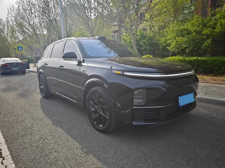 2023 Li L7 Range Extended 154HP REEV 40.9KWH,autocango,china used car exporter,china ev exporter,chinese used car exporter,chinese used ev exporter