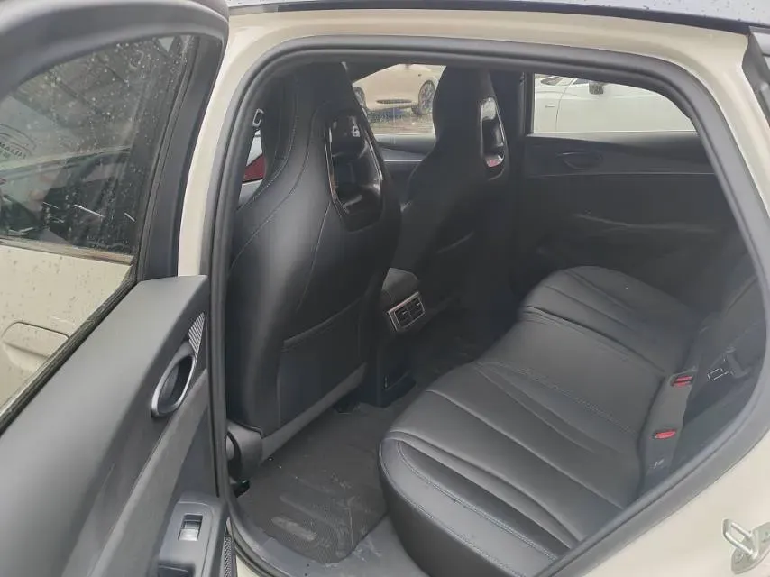 2025 BYD Seal06 1.5L 101HP L4 E-CVT PHEV 10.08KWH,autocango,china used car exporter,china ev exporter,chinese used car exporter,chinese used ev exporter