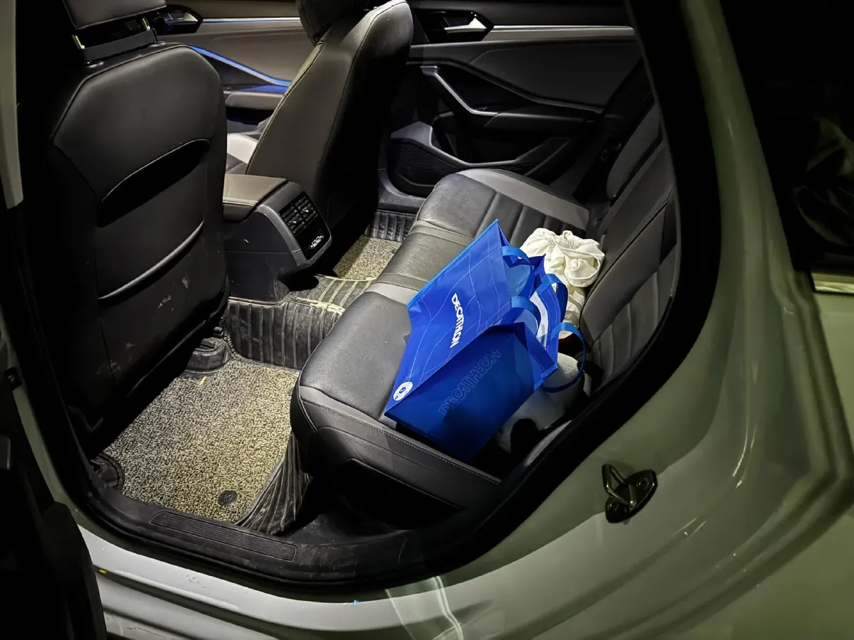 2020 Volkswagen Sagitar 1.2T 116HP L4 7DCT,autocango,china used car exporter,china ev exporter,chinese used car exporter,chinese used ev exporter