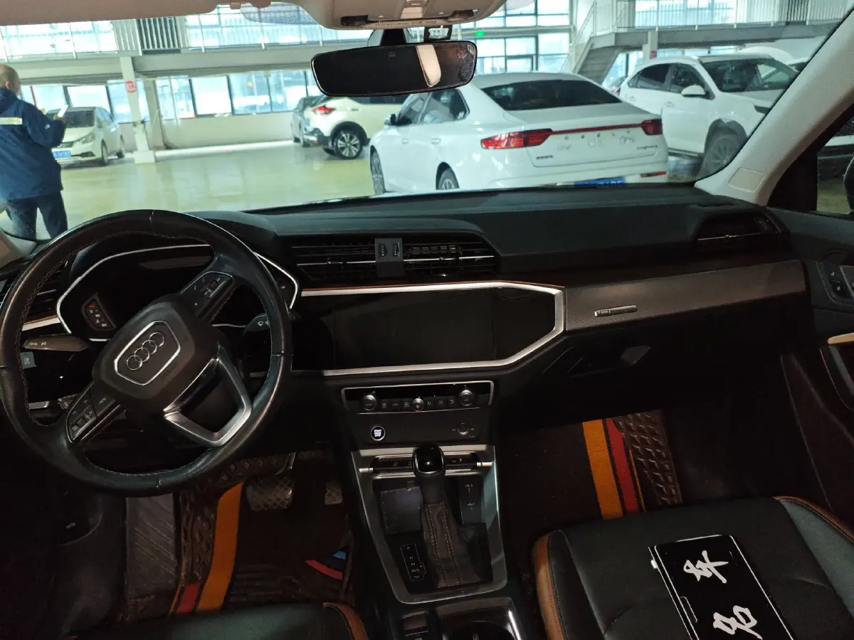 2022 Audi Q3 1.4T 150HP L4 7DCT,autocango,china used car exporter,china ev exporter,chinese used car exporter,chinese used ev exporter