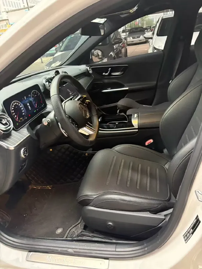 2023 Mercedes-Benz C Class 1.5T 204HP L4 9AT,autocango,china used car exporter,china ev exporter,chinese used car exporter,chinese used ev exporter