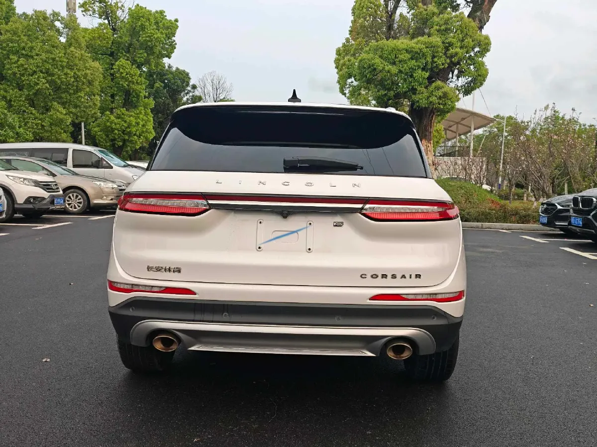 2021 Lincoln Corsair 2.0T 245HP L4 8AT,autocango,china used car exporter,china ev exporter,chinese used car exporter,chinese used ev exporter