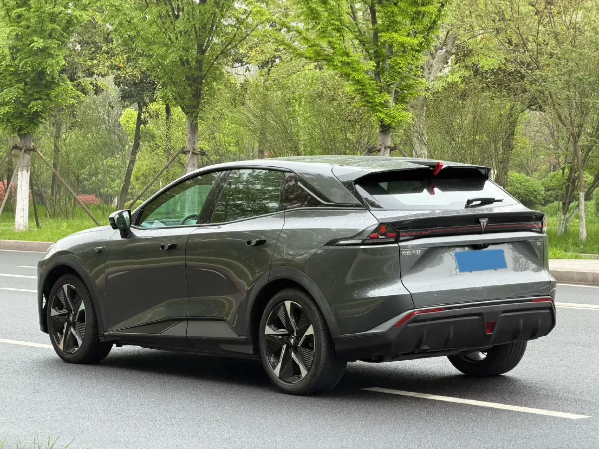 2023 Deepal S07 1.5L 95HP L4 REEV 31.73KWH,autocango,china used car exporter,china ev exporter,chinese used car exporter,chinese used ev exporter