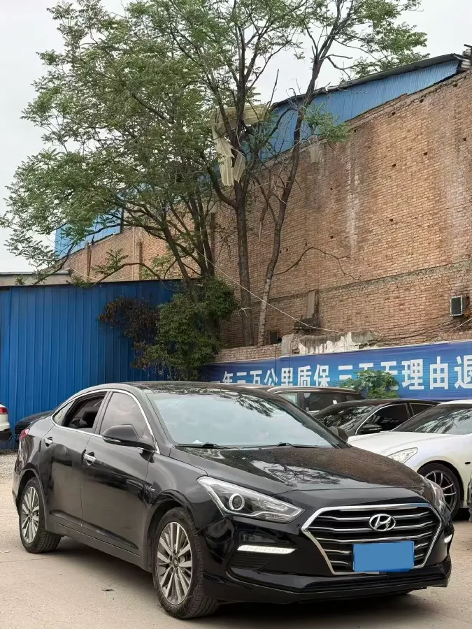 2017 Hyundai Mistra 1.6T 175HP L4 7DCT,autocango,china used car exporter,china ev exporter,chinese used car exporter,chinese used ev exporter