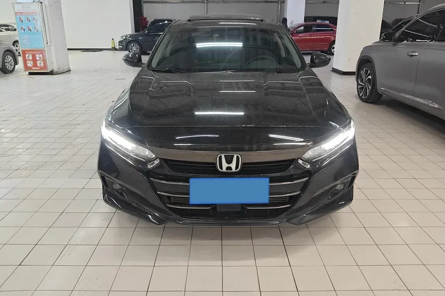 2022 Honda Accord 1.5T 194HP L4 CVT,autocango,china used car exporter,china ev exporter,chinese used car exporter,chinese used ev exporter