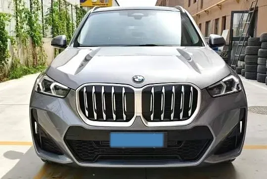 2024 BMW X1 2.0T 204HP L4 7DCT,autocango,china used car exporter,china ev exporter,chinese used car exporter,chinese used ev exporter