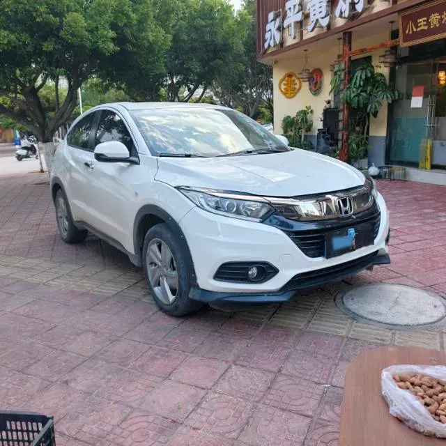 2020 Honda Vezel 1.5T 177HP L4 CVT,autocango,china used car exporter,china ev exporter,chinese used car exporter,chinese used ev exporter