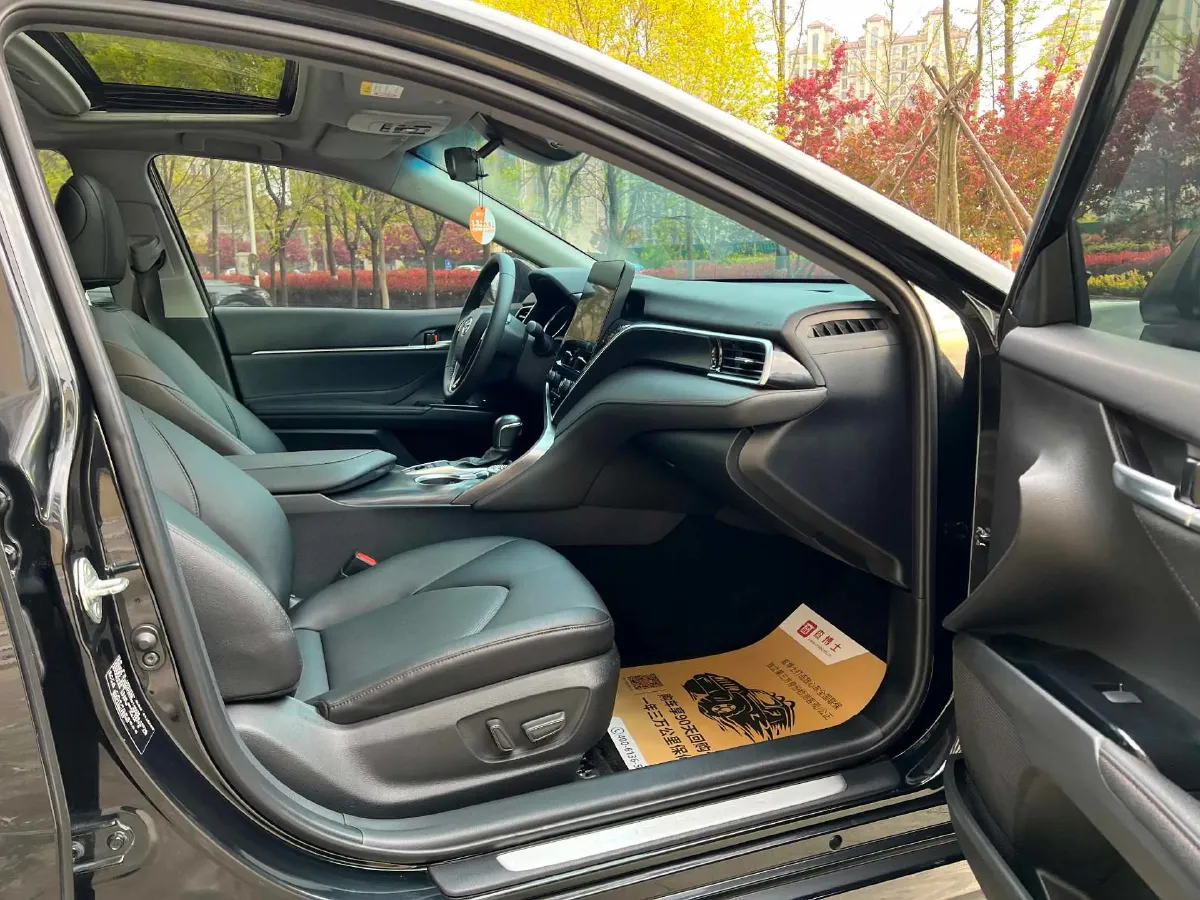 2021 Toyota Camry 2.0L 178HP L4 CVT,autocango,china used car exporter,china ev exporter,chinese used car exporter,chinese used ev exporter