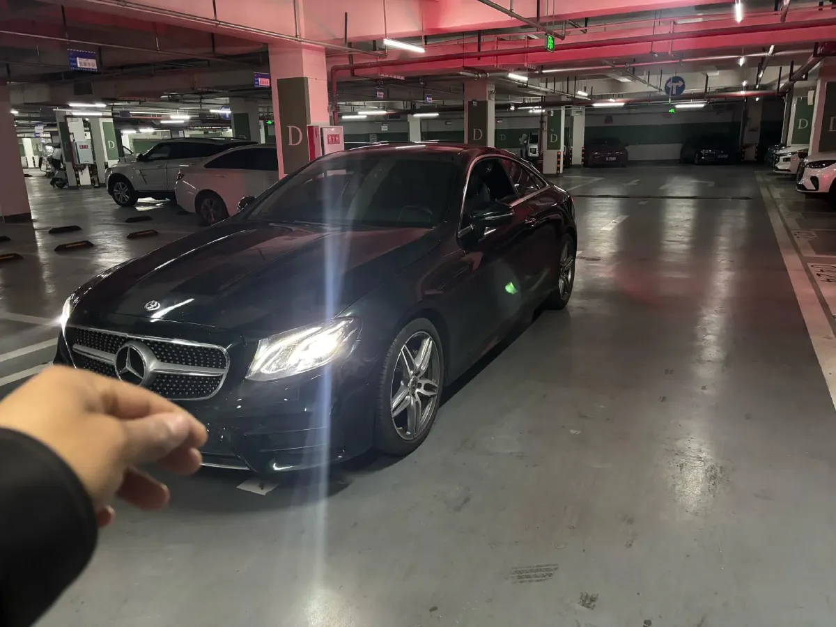 2020 Mercedes-Benz E Class 1.5T 184HP L4 9AT,autocango,china used car exporter,china ev exporter,chinese used car exporter,chinese used ev exporter
