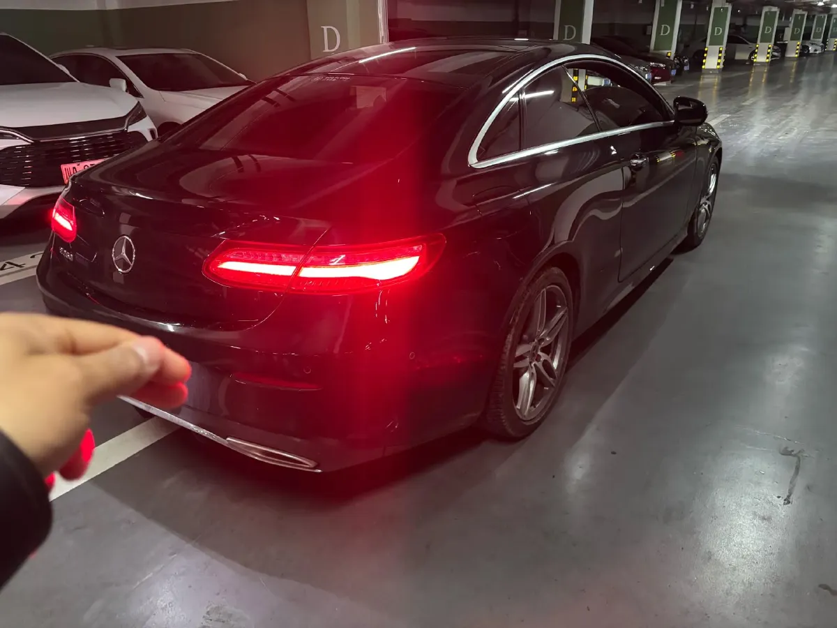 2020 Mercedes-Benz E Class 1.5T 184HP L4 9AT,autocango,china used car exporter,china ev exporter,chinese used car exporter,chinese used ev exporter