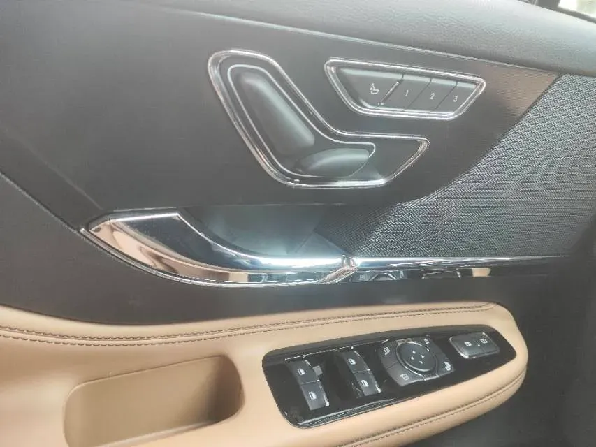 2021 Lincoln Corsair 2.0T 245HP L4 8AT,autocango,china used car exporter,china ev exporter,chinese used car exporter,chinese used ev exporter