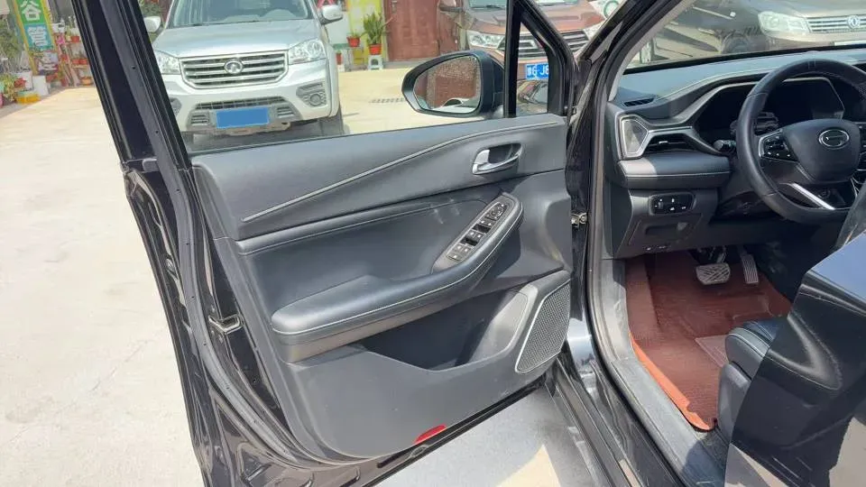 2022 GAC Trumpchi GS4 1.5T 169HP L4 6AT,autocango,china used car exporter,china ev exporter,chinese used car exporter,chinese used ev exporter