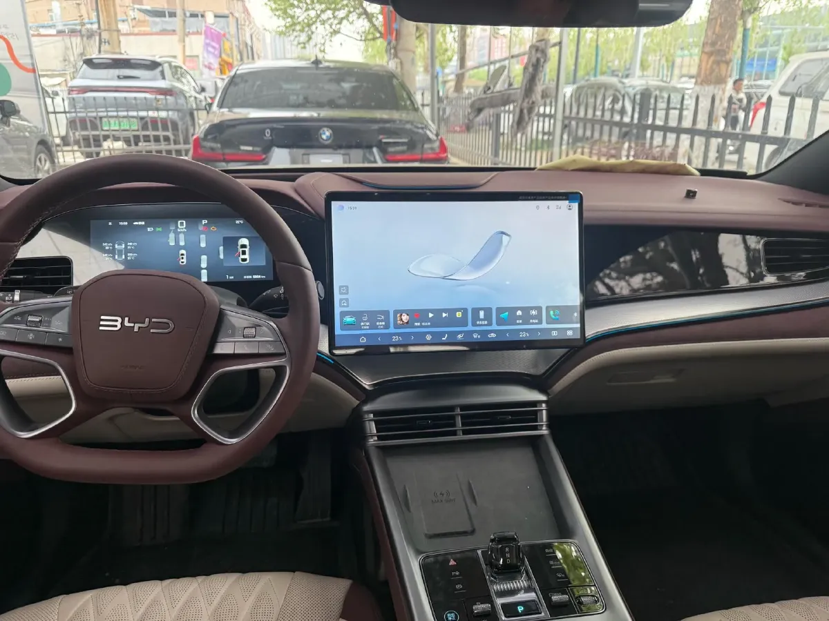 2025 BYD Seal07 DM-i 1.5L 101HP L4 E-CVT PHEV 17.6KWH,autocango,china used car exporter,china ev exporter,chinese used car exporter,chinese used ev exporter