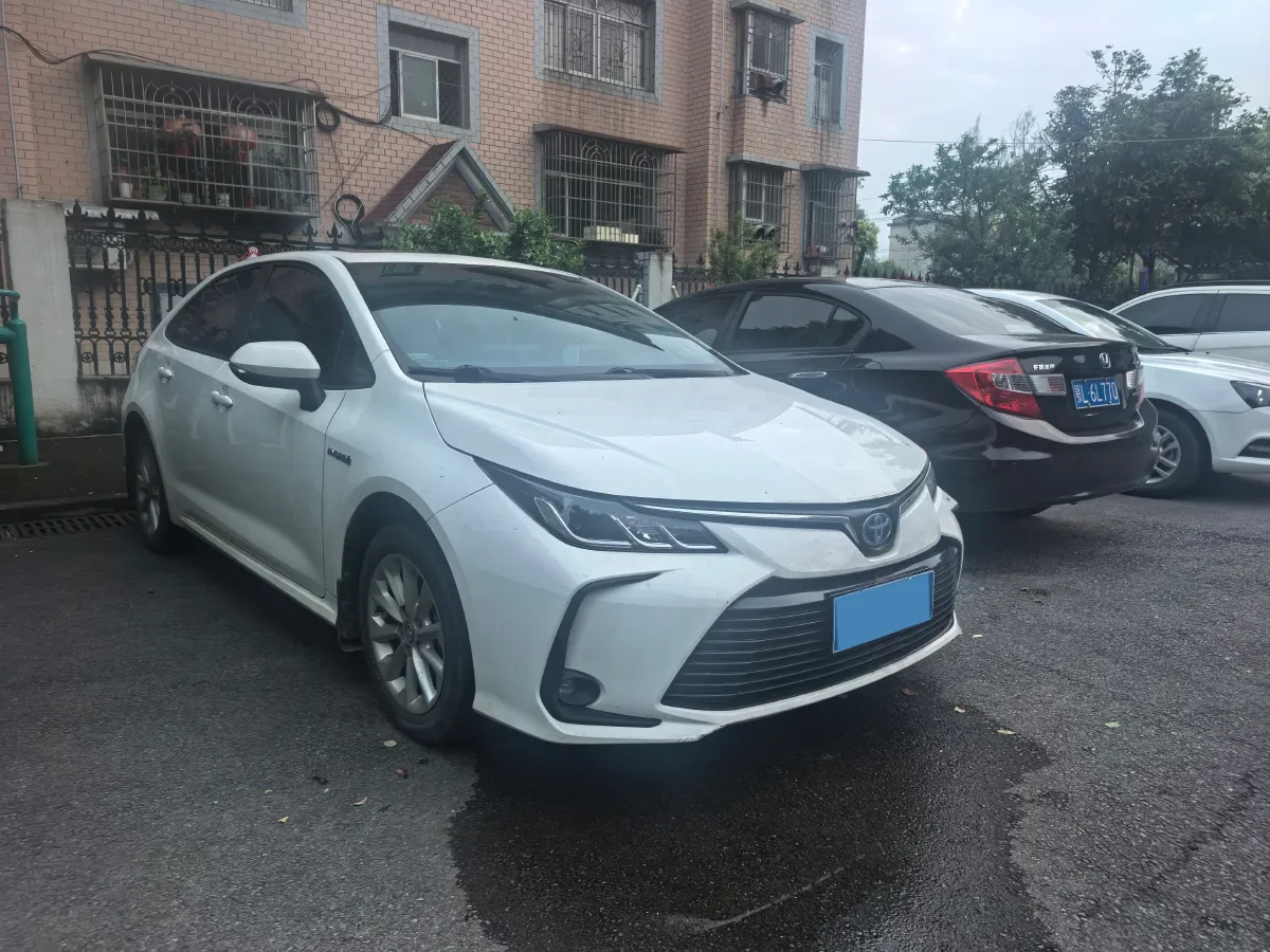 2022 Toyota Corolla 1.8L 98HP L4 E-CVT Hybrid,autocango,china used car exporter,china ev exporter,chinese used car exporter,chinese used ev exporter