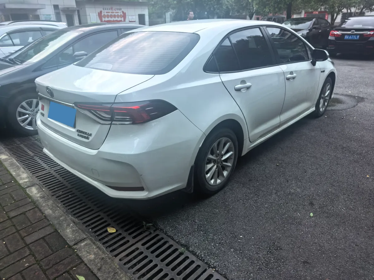 2022 Toyota Corolla 1.8L 98HP L4 E-CVT Hybrid,autocango,china used car exporter,china ev exporter,chinese used car exporter,chinese used ev exporter