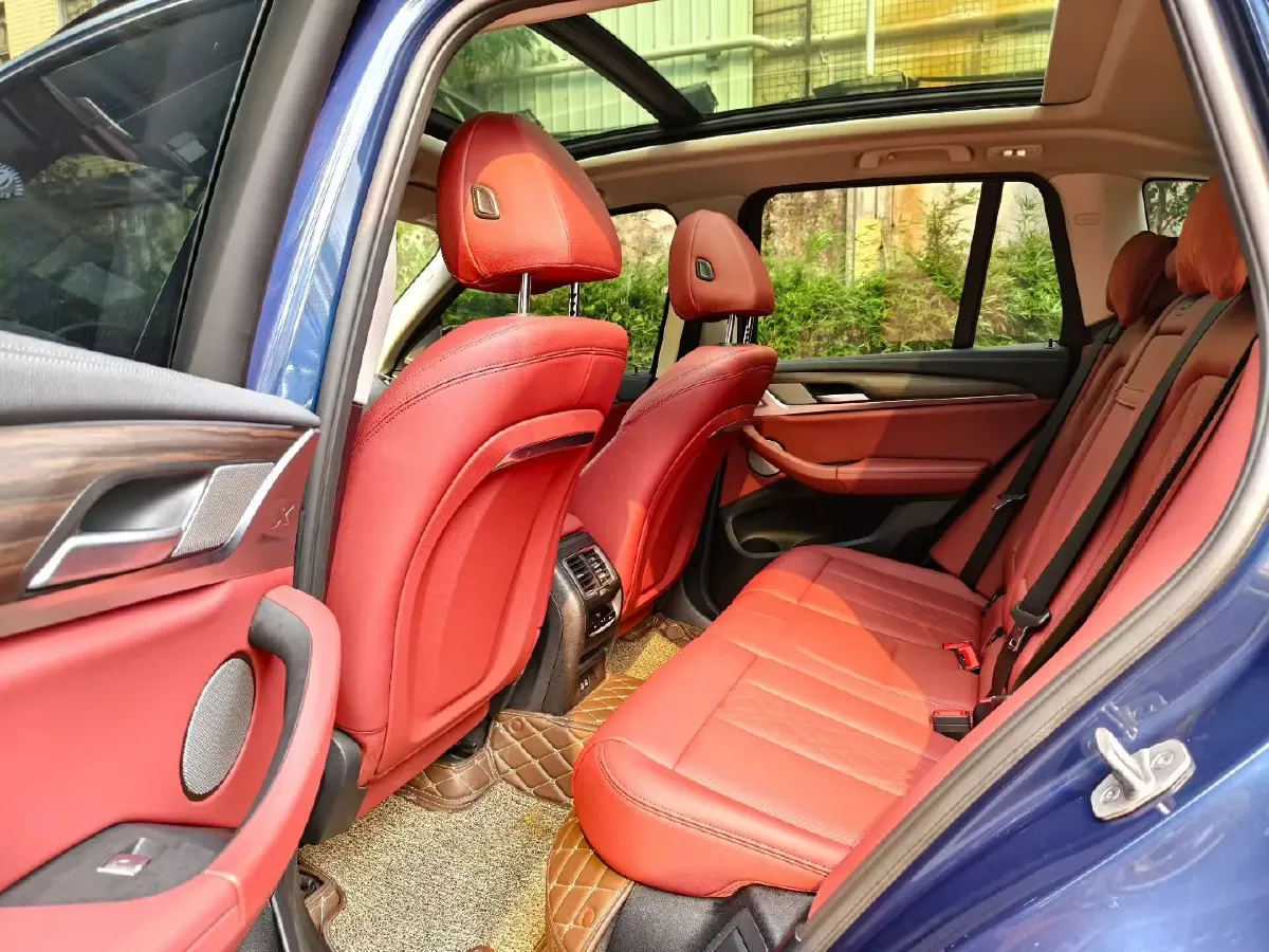 2022 BMW X3 2.0T 252HP L4 8AT,autocango,china used car exporter,china ev exporter,chinese used car exporter,chinese used ev exporter