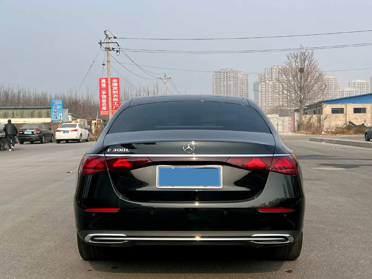2025 Mercedes-Benz E Class 2.0T 258HP L4 9AT,autocango,china used car exporter,china ev exporter,chinese used car exporter,chinese used ev exporter